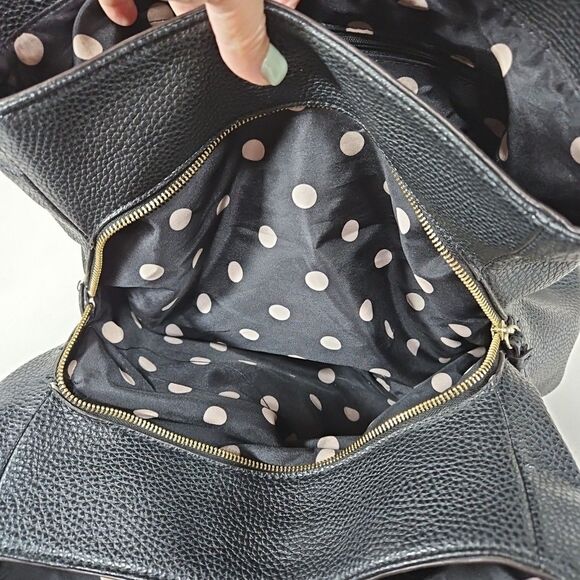 ANNE KLEIN  BLACK PEBBLE Faux LEATHER TOTE Goldtone 3Zip Sections  Medium Size - Picture 9 of 13